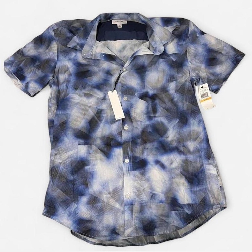 NWT Calvin Klein Button Up